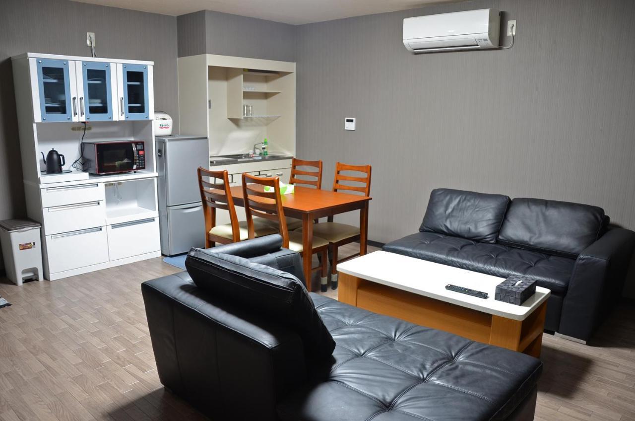 Uri House Apartment Beppu Bagian luar foto